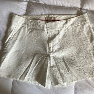Woman’s shorts